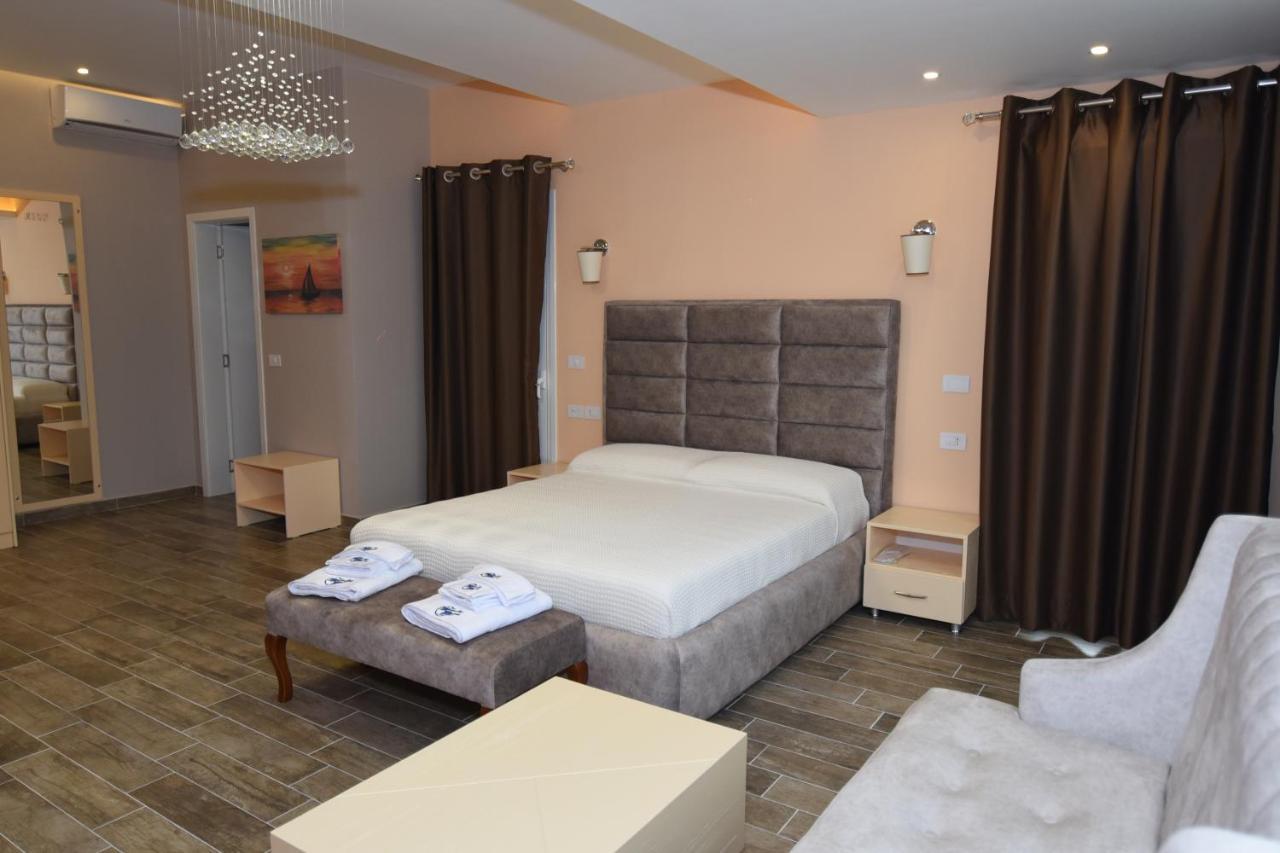 Monte Mare Hotel Вльора Екстер'єр фото