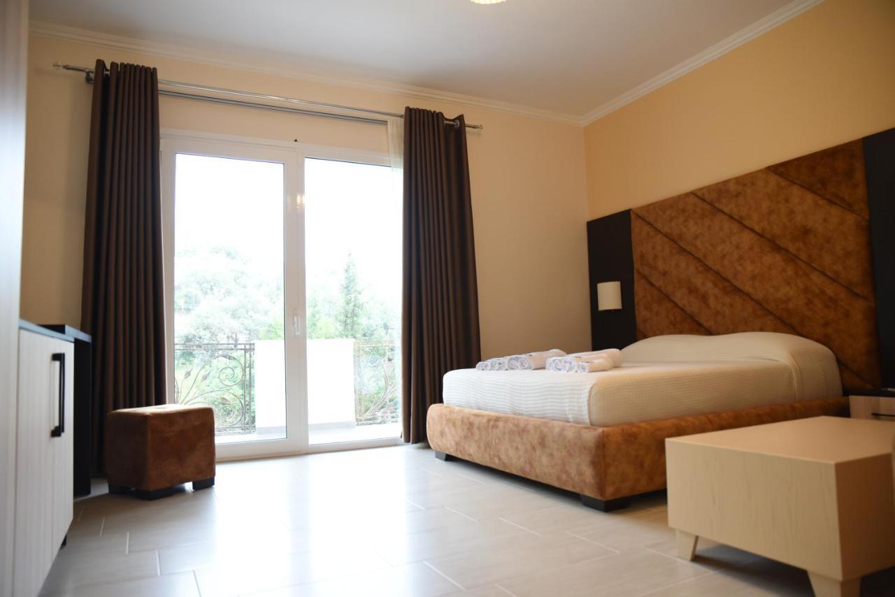 Monte Mare Hotel Вльора Екстер'єр фото