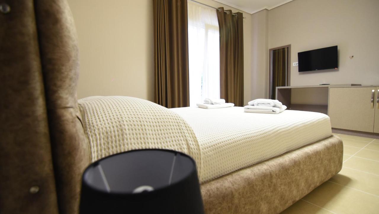 Monte Mare Hotel Вльора Екстер'єр фото
