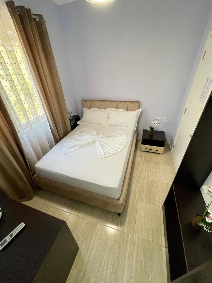 Monte Mare Hotel Вльора Екстер'єр фото